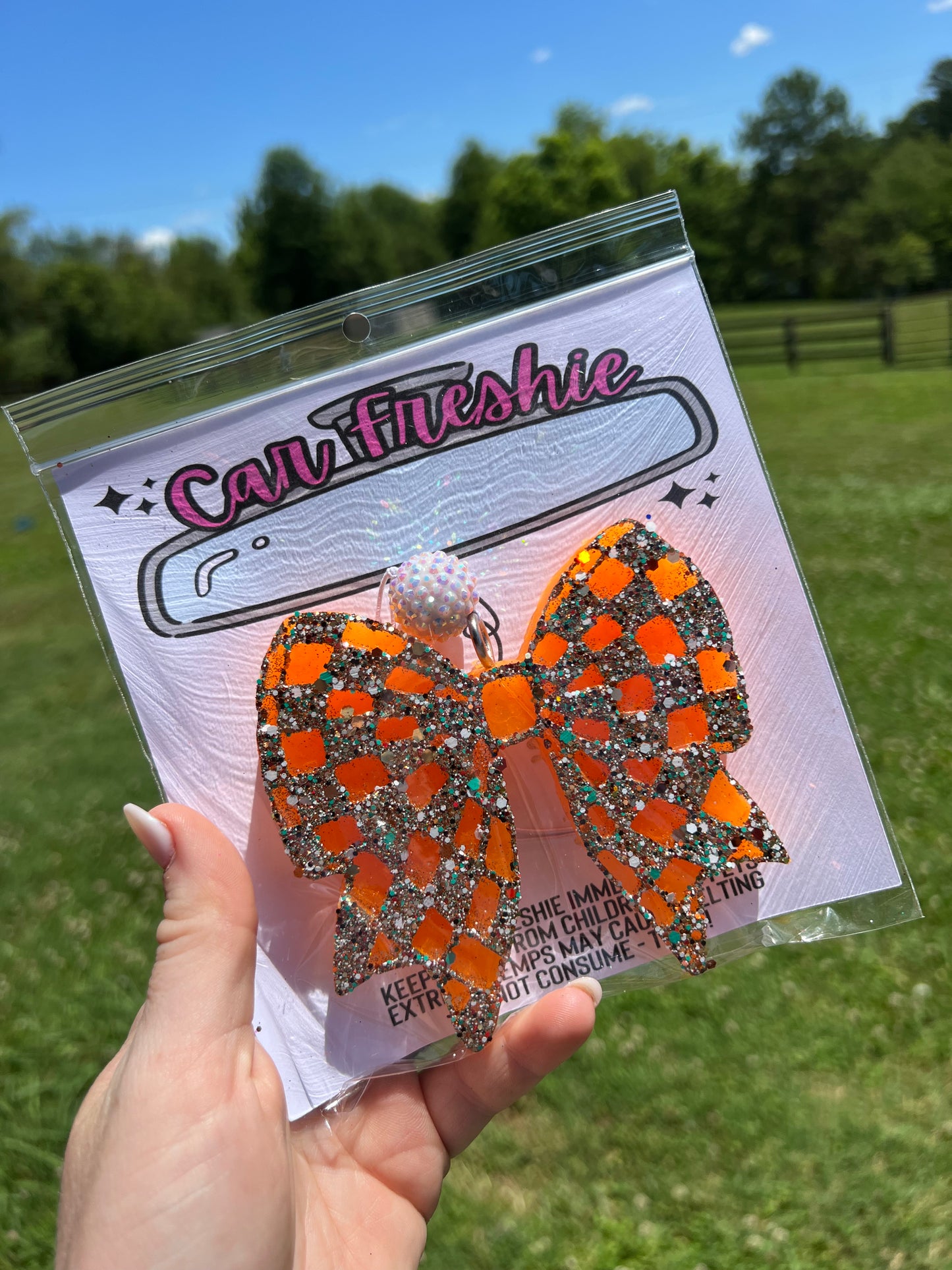 Checkered Bow Freshie