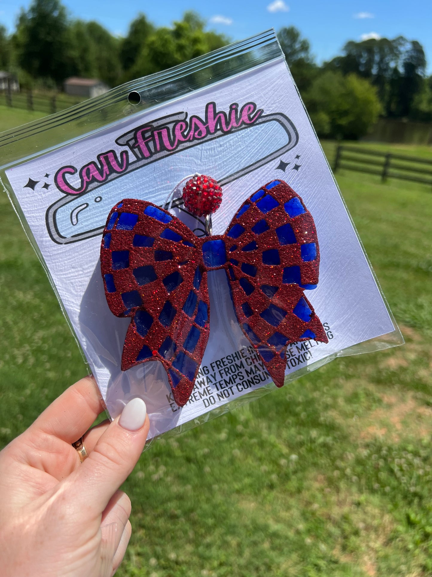 Checkered Bow Freshie