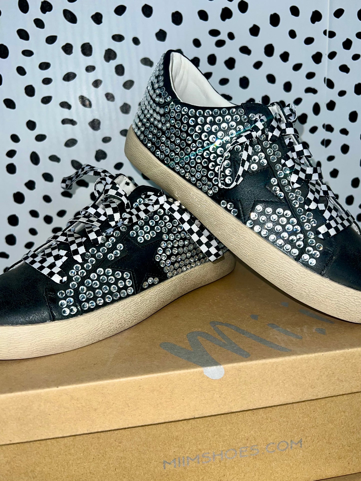 JOANN - Glam Rhinestone Star Sneakers