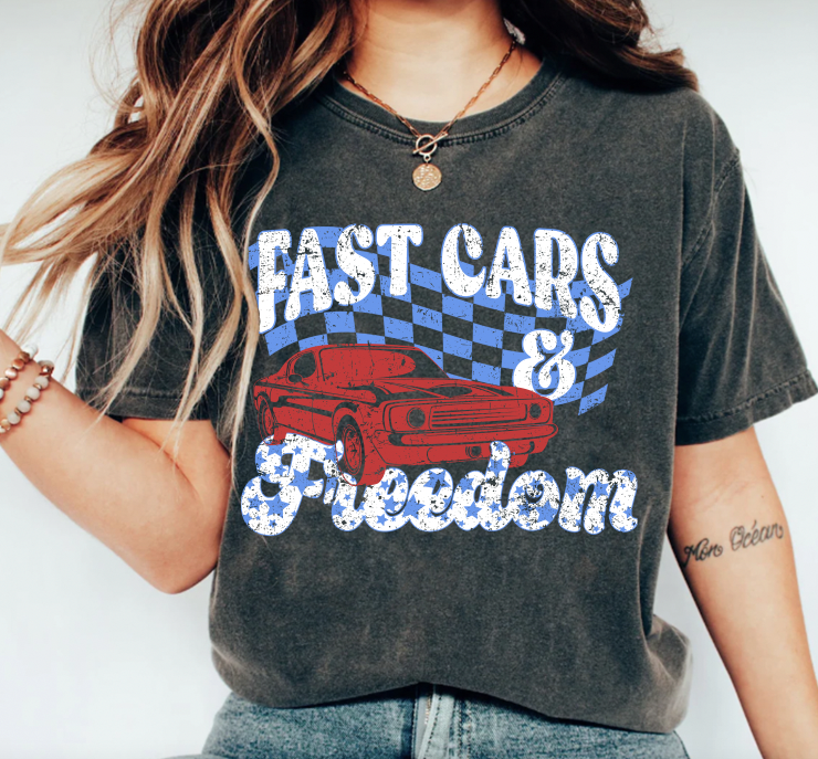 "Fast Cars & freedom" T-Shirt