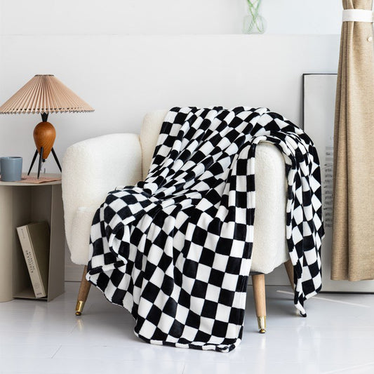 Super Soft Checkered Blanket