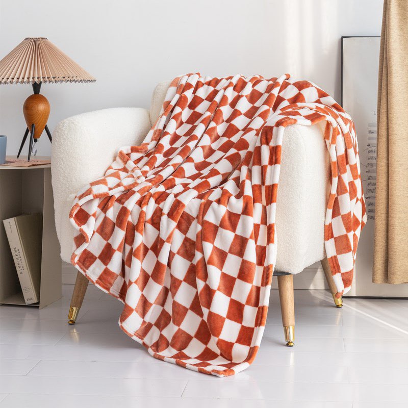 Super Soft Checkered Blanket